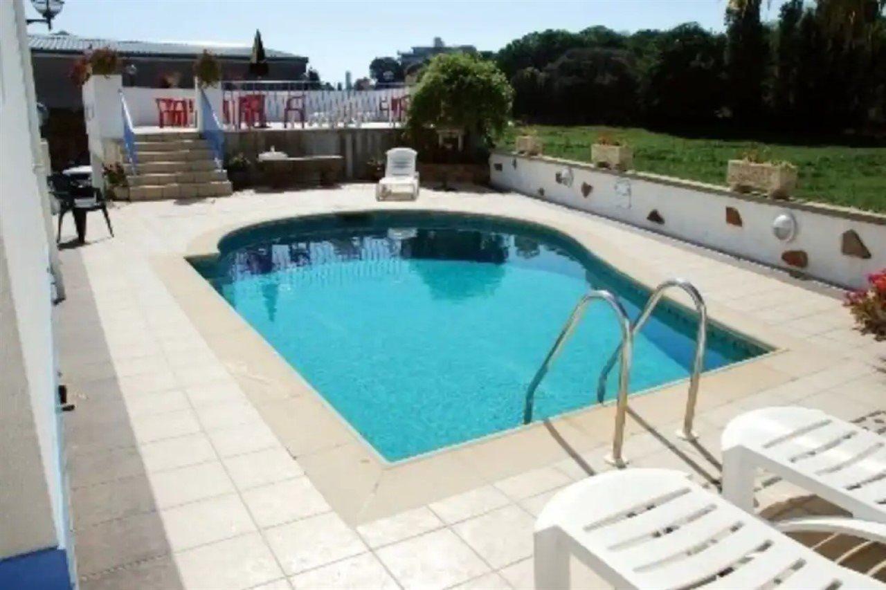 Talana Hotel Saint Helier Eksteriør billede