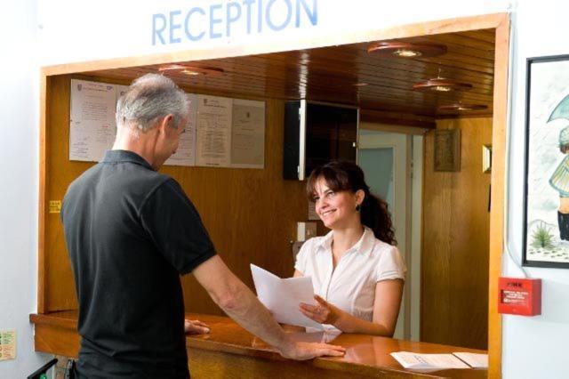 Talana Hotel Saint Helier Eksteriør billede