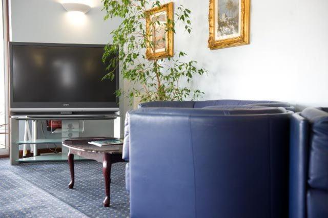Talana Hotel Saint Helier Eksteriør billede